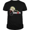 AntI Biden Trump peeing pissing on Biden political  Classic Men's T-shirt