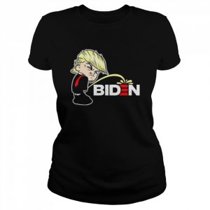 AntI Biden Trump peeing pissing on Biden political  Classic Women's T-shirt