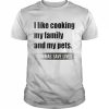 I Like Cooking My Family And My Pets Commas Save Lives White  Classic Men's T-shirt