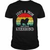 Just A Mom Who Loves Keeshond Dog Lover Mom Gift T-Shirt Classic Men's T-shirt