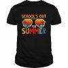 Last day of school retro schools out for summer teacher  Classic Men's T-shirt