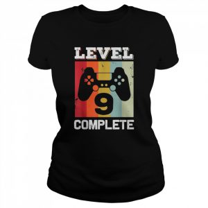 Level 9 Schließe das Geschenk zum 9 Jahrestag für ihn abShirt Shirt Classic Women's T-shirt