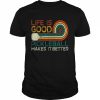 Life is Good, Pickleball Makes it BetterShirt Shirt Classic Men's T-shirt