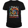 Proud Mom Of A 2022 6th Grade Graduate T-Shirt Classic Men's T-shirt