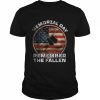 Remember The Fallen Veteran Military Happy Memorial Day T-Shirt Classic Men's T-shirt