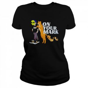 Alien And Panther On Your Mark Shirt Classic Women's T-shirt