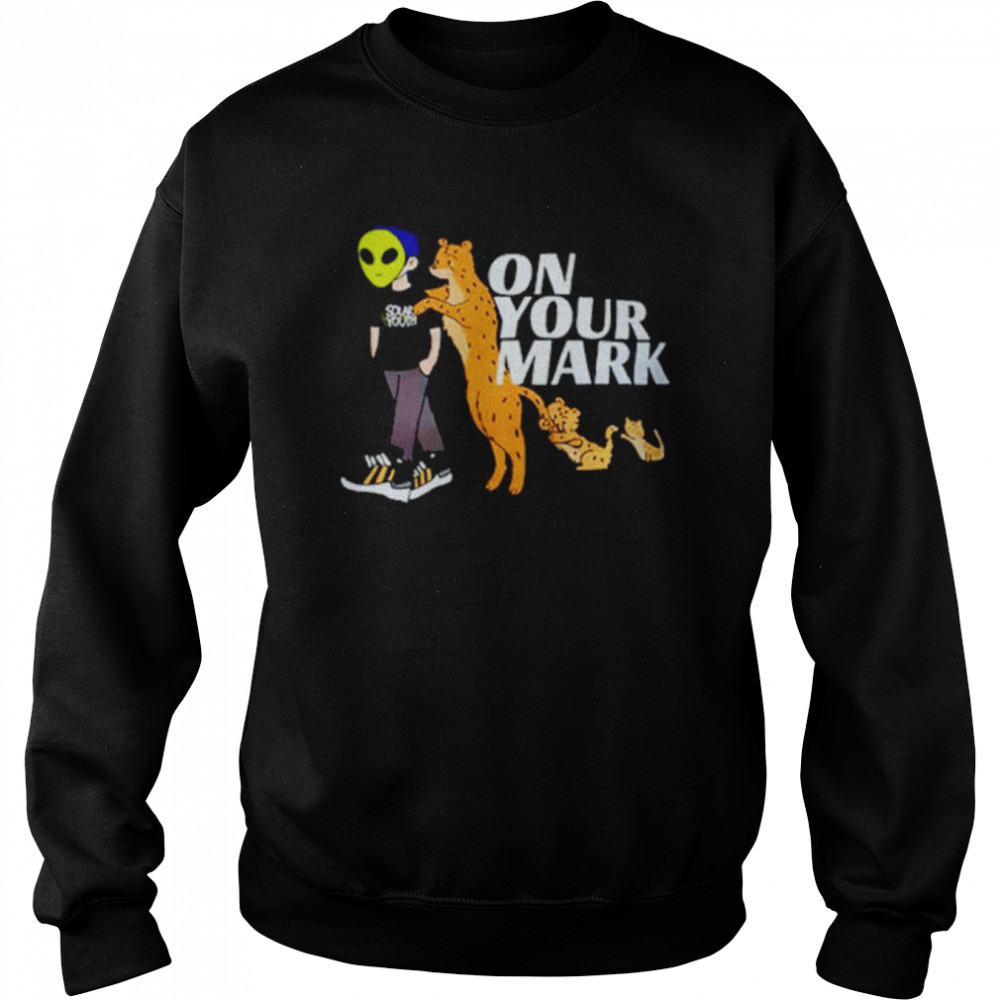 Alien And Panther On Your Mark Shirt Unisex Sweatshirt