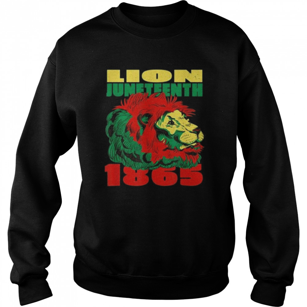 Lion Juneteenth Cool African American Flag Black History Shirt Unisex Sweatshirt