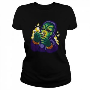 Alien Marijuana Weed Smoking Cartoon Cannabis Shirts Classic Women's T-shirt