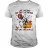 Black Chihuahua I like people the way I like my Tea in a bag underwater Halloween  Classic Men's T-shirt