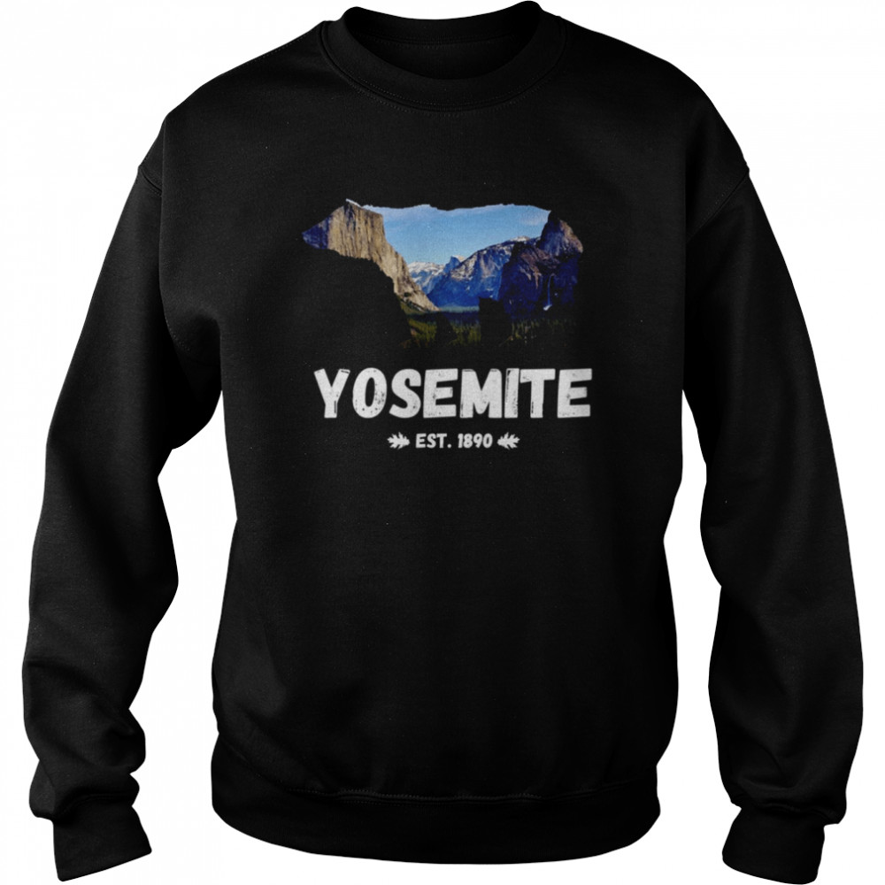 California Black Bear With Yosemite National Park Image Souvenir  Unisex Sweatshirt