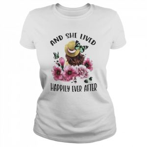 Girl And Gardening Girl Love Butterfly Shirt Classic Women's T-shirt