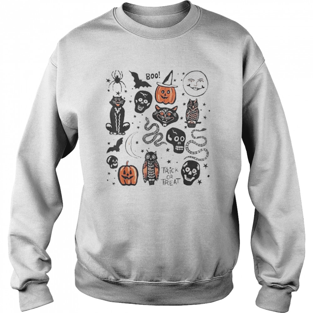 Halloween Season Trick Or Treat Pumpkin Skull Spooky Vibes Shirt Unisex Sweatshirt