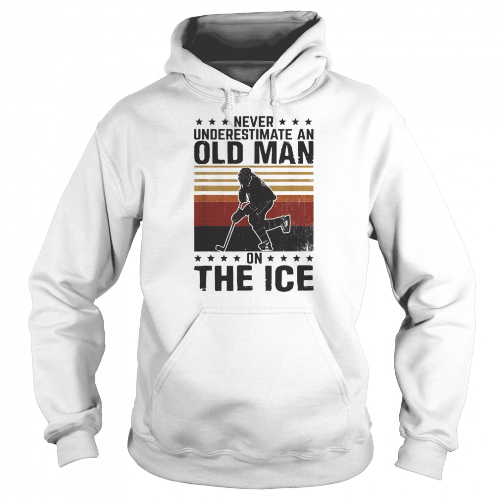 Never underestimate an old man on the ice vintage  Unisex Hoodie