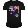 biden shaking hands with his voters  Classic Men's T-shirt