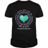 Be Kind In A World Where You Can Be Anything Lunch Lady Life Shirt Classic Men's T-shirt