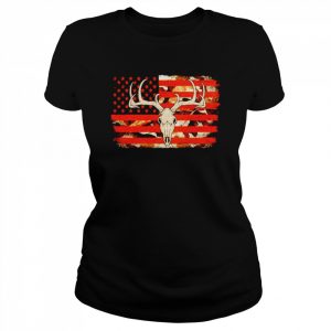 Hunt Deer American flag  Classic Women's T-shirt