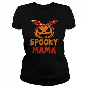 Lovely Spooky Mama Pumpkin Halloween  Classic Women's T-shirt