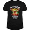 Never underestimate an old Man who loves Hunting and was born in July 2022  Classic Men's T-shirt