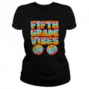 Retro 70s Fifth Grade Vibes Back To School Student Teacher Shirt Classic Women's T-shirt