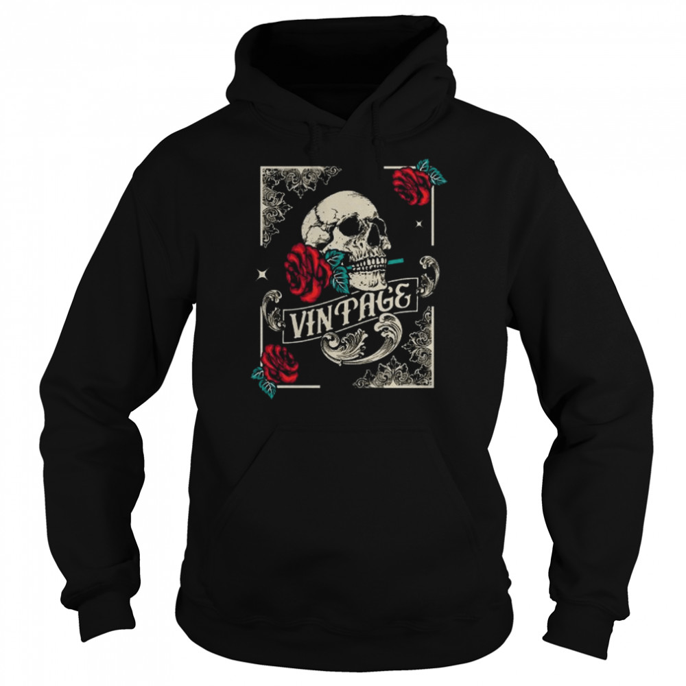 Skull with Roses Distressed Shirt Unisex Hoodie