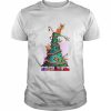 Cat Sitting On Top Of Christmas Tree  Classic Men's T-shirt