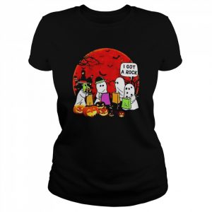 Ghosts I got a Rock blood moon Halloween  Classic Women's T-shirt