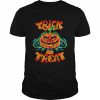 Iconic Night Trick Or Treat Scary Pumpkin Design Halloween  Classic Men's T-shirt