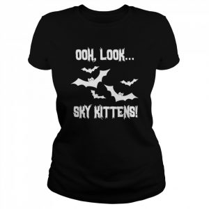 Ooh look sky kittens  Classic Women's T-shirt