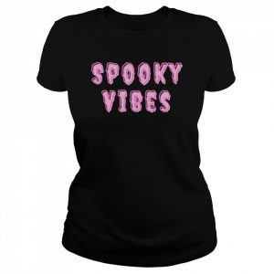 SPOOKY VIBES HALLOWEEN T-Shirt Classic Women's T-shirt