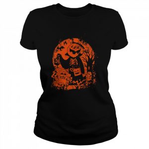 Vintage Spooky Halloween Horror Nights Shirts Classic Women's T-shirt