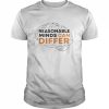 brain reasonable minds can differ  Classic Men's T-shirt