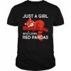 just a girl who loves red pandas  Classic Men's T-shirt