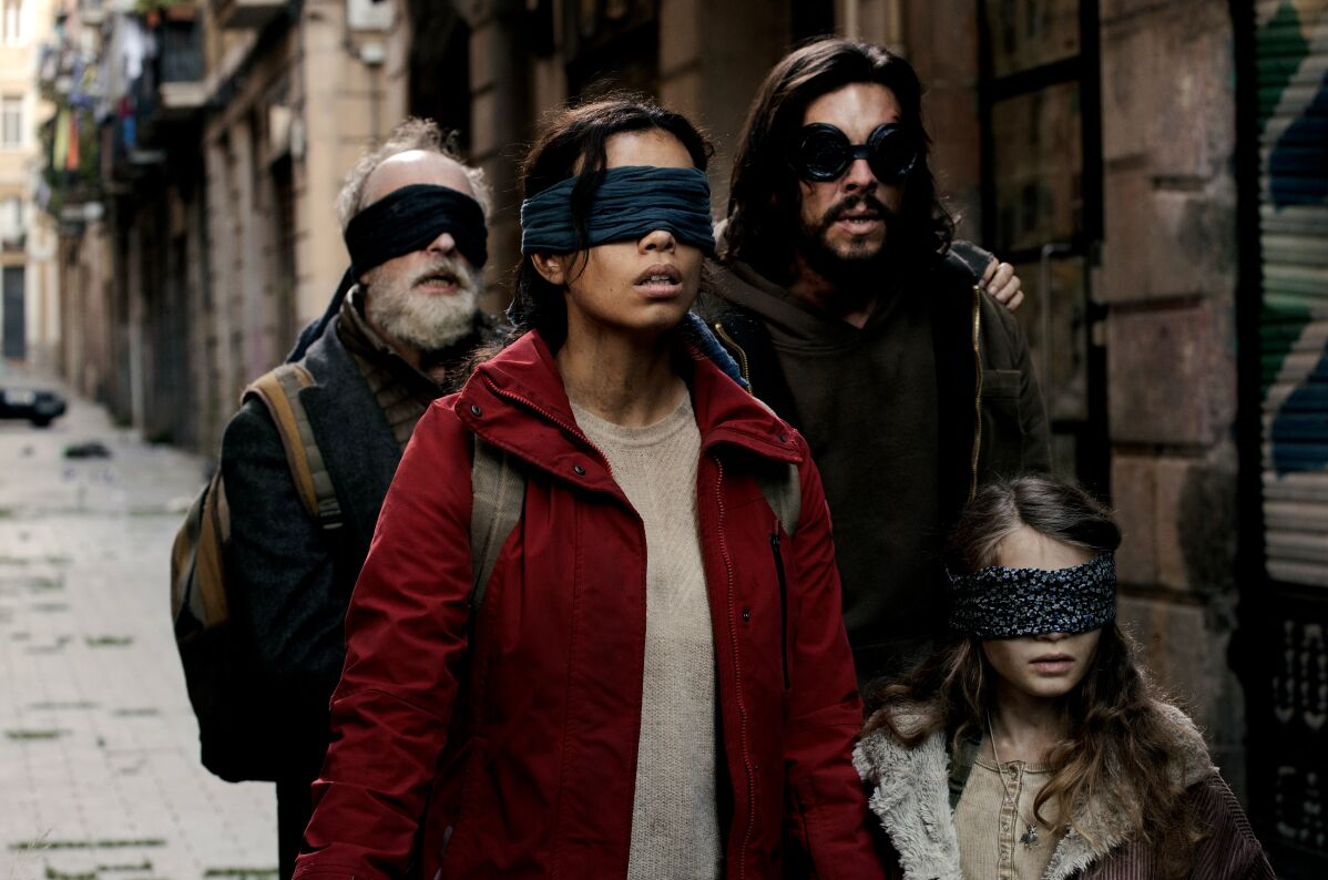 Review ‘Bird Box Barcelona’ doesn’t fly far from the original nest for good and ill